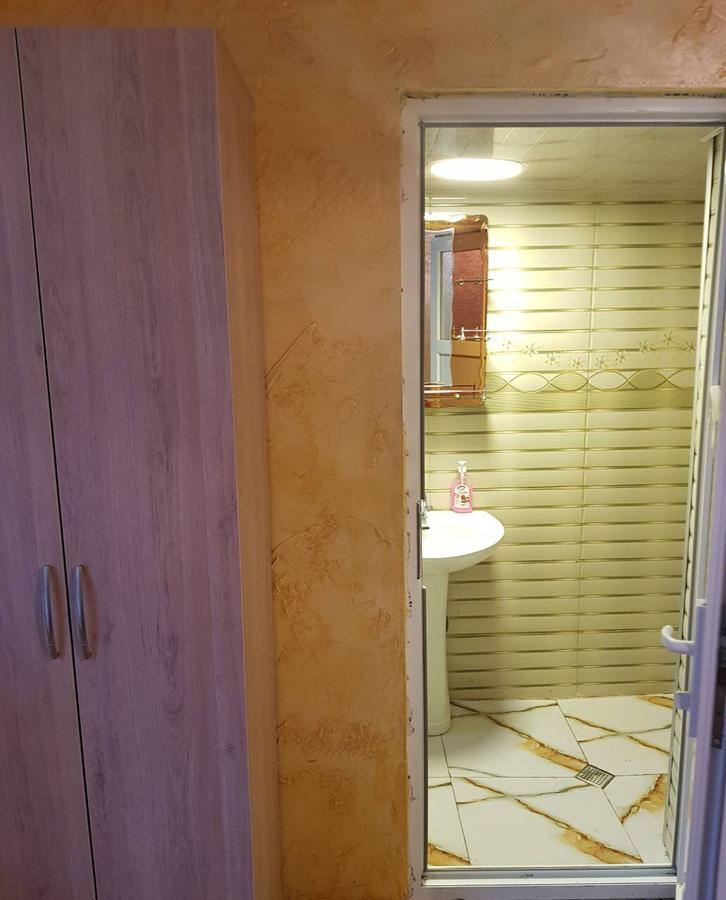 Guest House Saba Batumi Kültér fotó